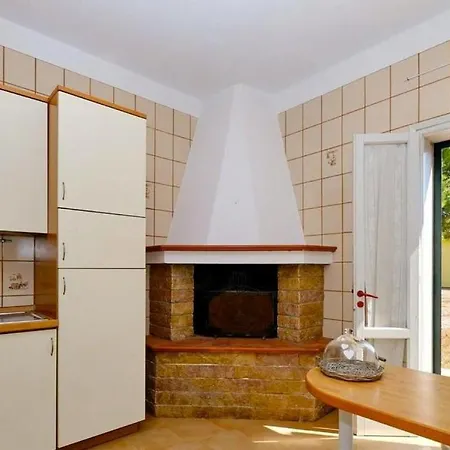Holiday Homes Alezio - Iap02109C-Lya Casa de Férias